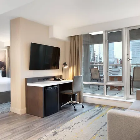 Delta Hotels By Marriott Vancouver Downtown Suites - Downtown Vancouver-3